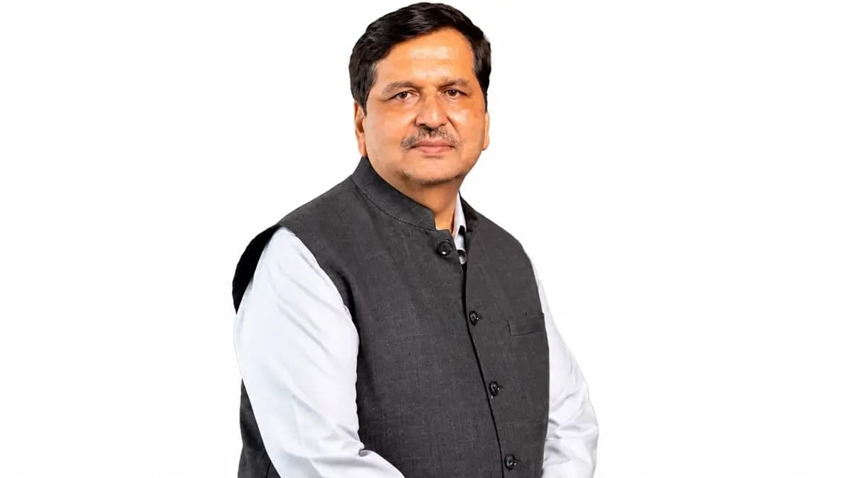 Mumbai Ramlila Events: Lodha Meets BMC Chief Over Civic Facilities