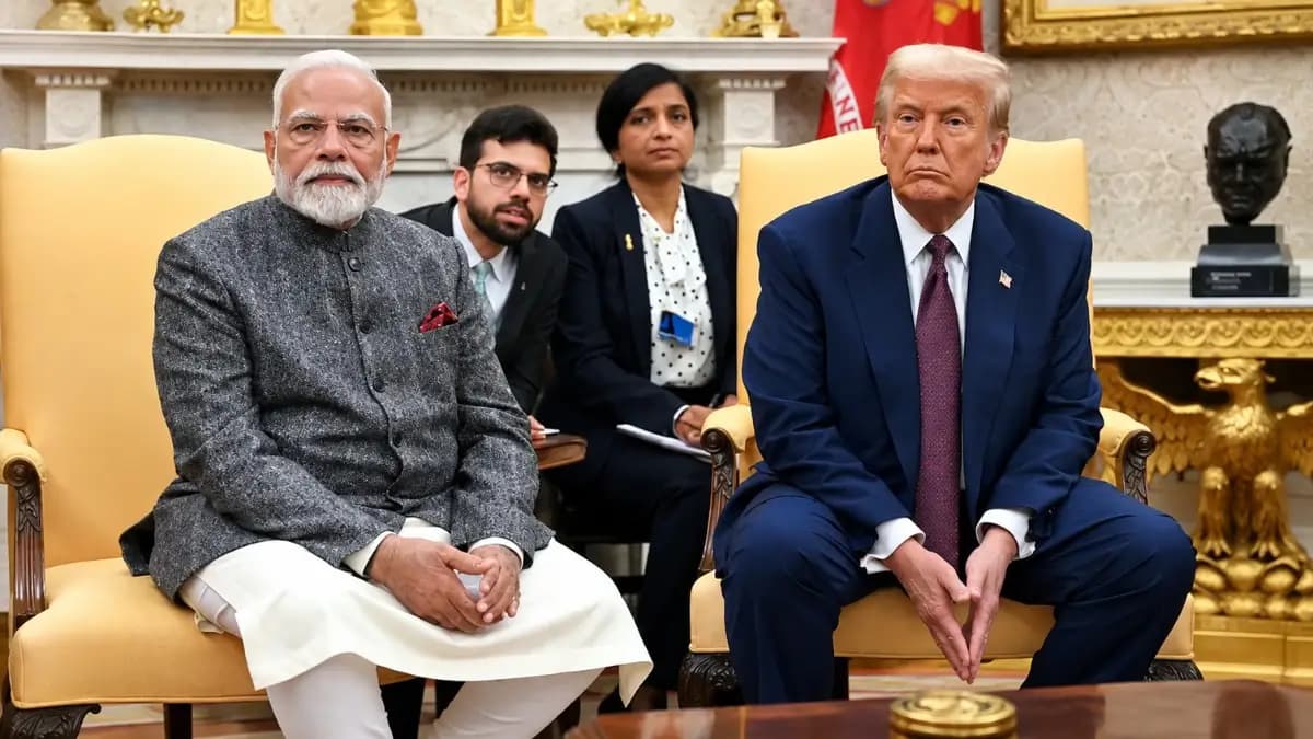 US House Vote Raises 100% Tariff Risk for India Over Russian Oil