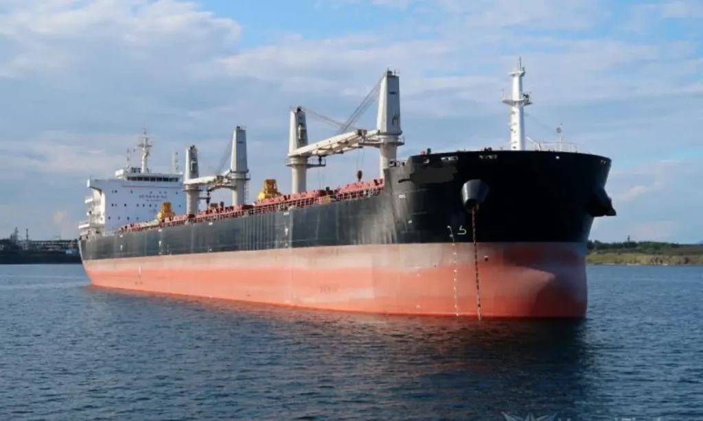 CBI Books Port Trio for Bribe in Ship Clearance