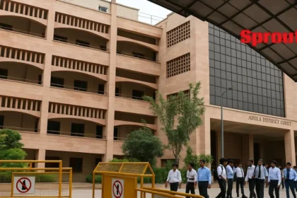 Delhi Court Dress Code Ban Hits Impersonators in White Black Attire