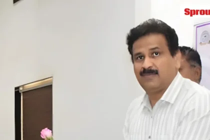 GMC Jalgaon Dean Dr. Girish Thakur Under Harassment Probe.