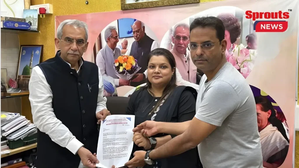 Adv. Smita Chiplunkar raises journalist registration issue in Assembly.