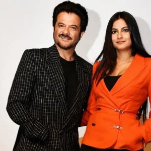 Mumbai Police probe the Rhea Kapoor jewellery theft case at Met Gala.